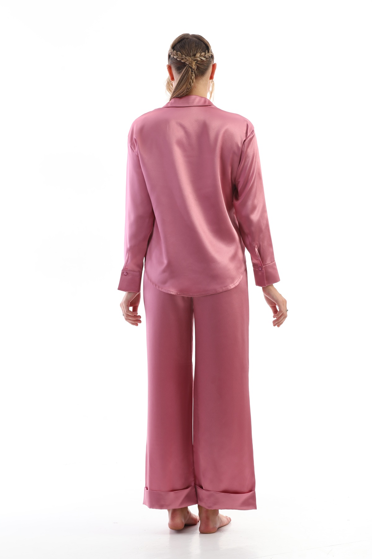 Kadın Pembe Paçası Detaylı Saten Pijama Takımı